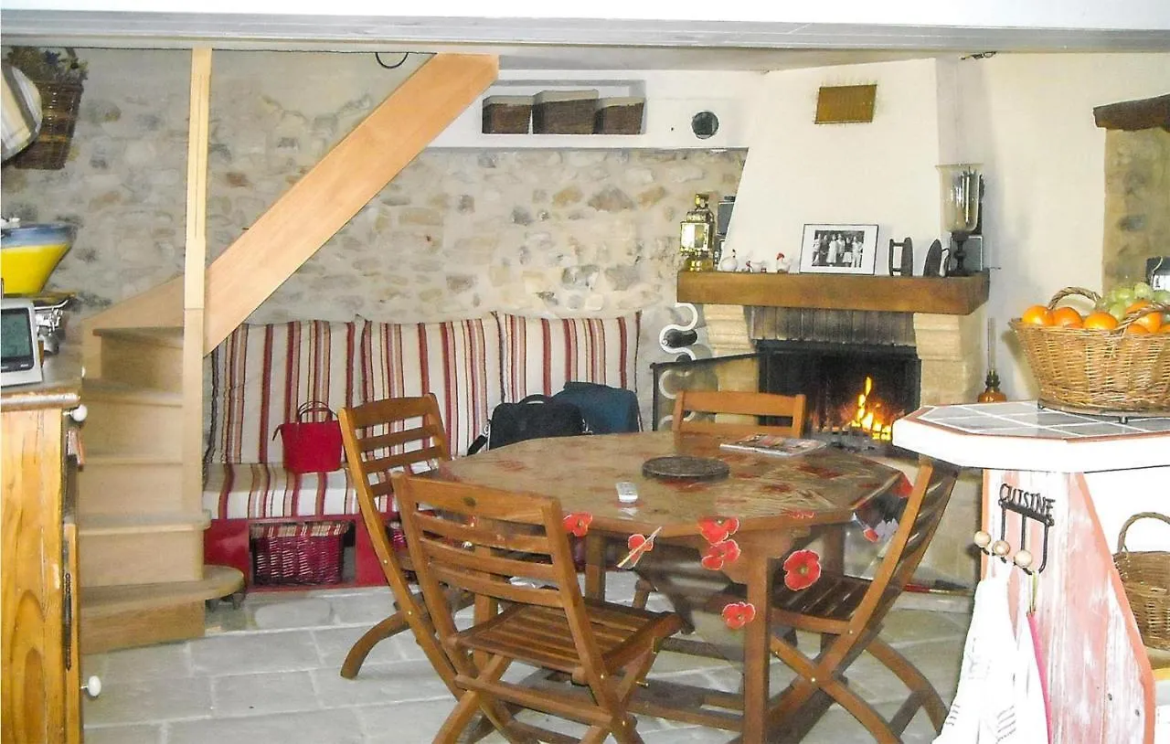 Awesome Home In Dieulefit With Wifi